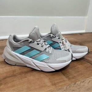 BRAND NEW! ADISTAR 2 Women’s Running Shoes size 8.5!